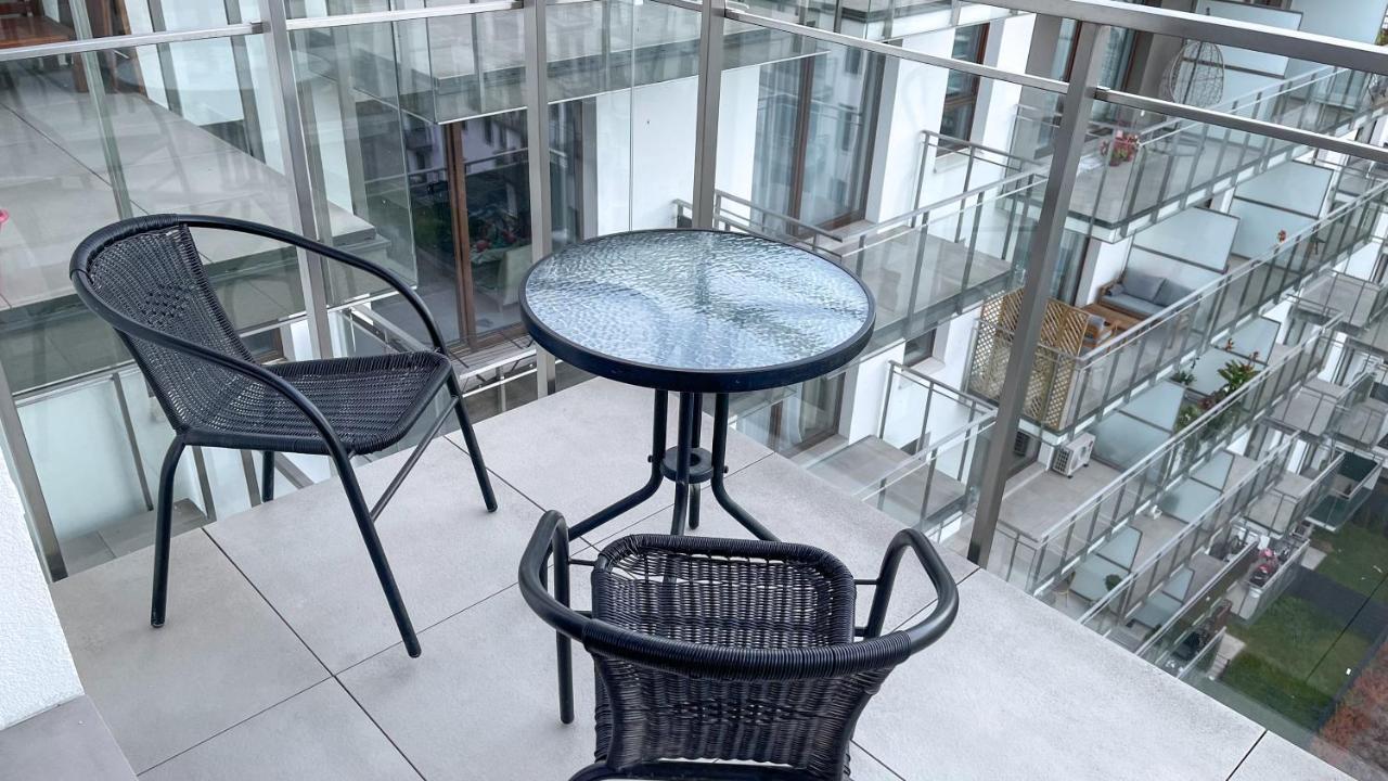 Comfortable 1-Room Apartment Close To The Center Warsawa Bagian luar foto