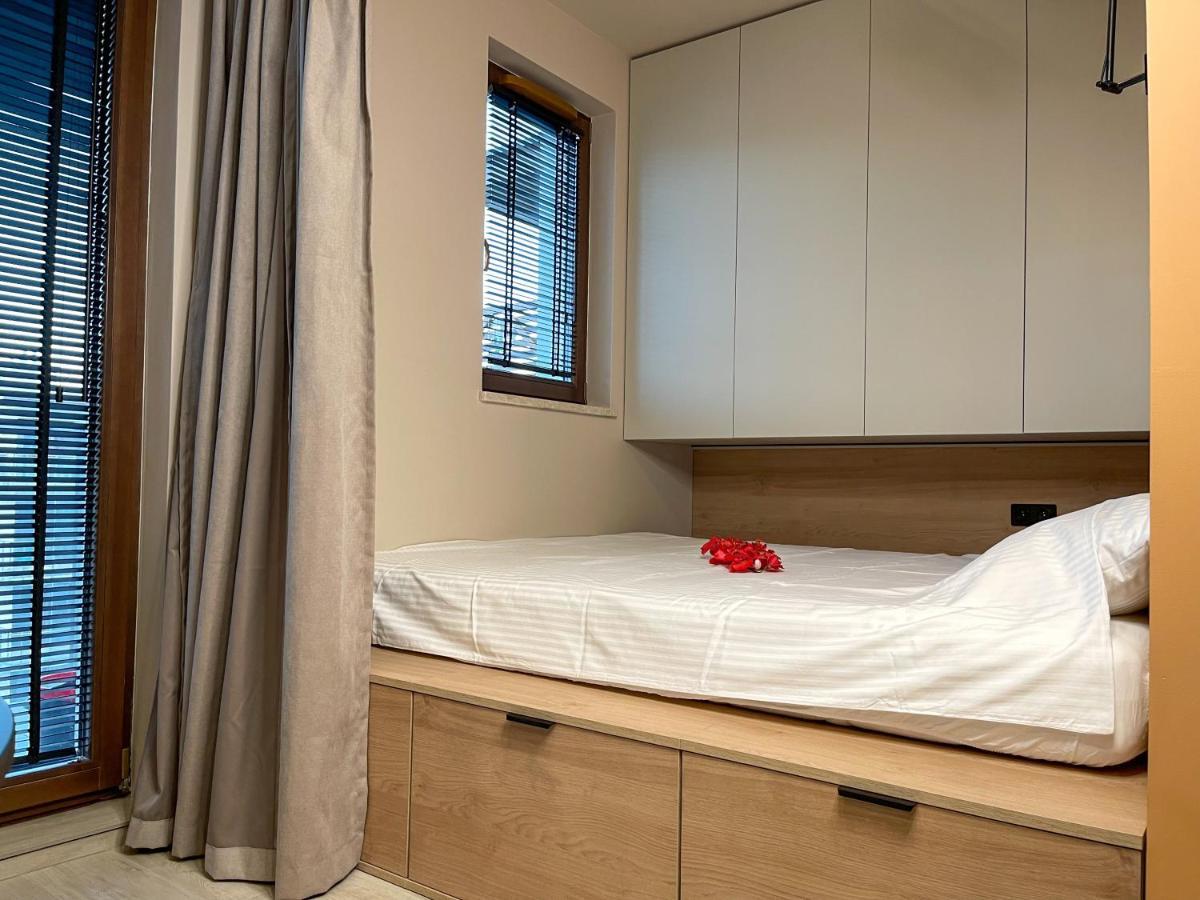 Comfortable 1-Room Apartment Close To The Center Warsawa Bagian luar foto