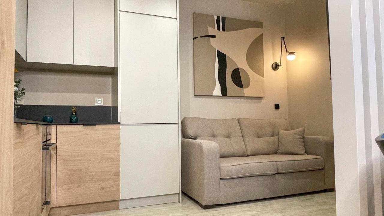Comfortable 1-Room Apartment Close To The Center Warsawa Bagian luar foto